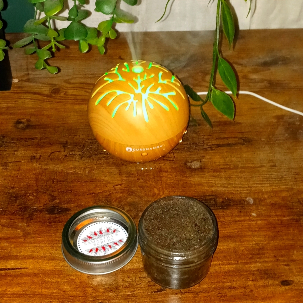 Clay milk almond body scrub